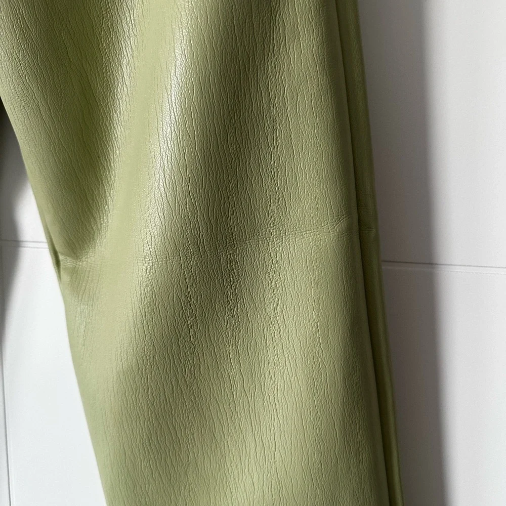 BNWT MELINA HIGH RISE SAGE GREEN PANTS - Picture 4 of 9
